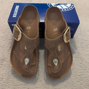 NWT Birkenstock Gizeh Big Buckle Size 41